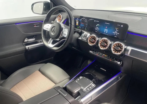 Mercedes-Benz EQB cena 249900 przebieg: 7000, rok produkcji 2023 z Wrocław małe 254